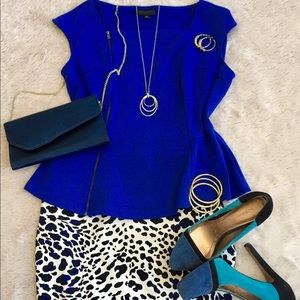Exposed Zip Blue Peplum Top & Animal Print Skirt